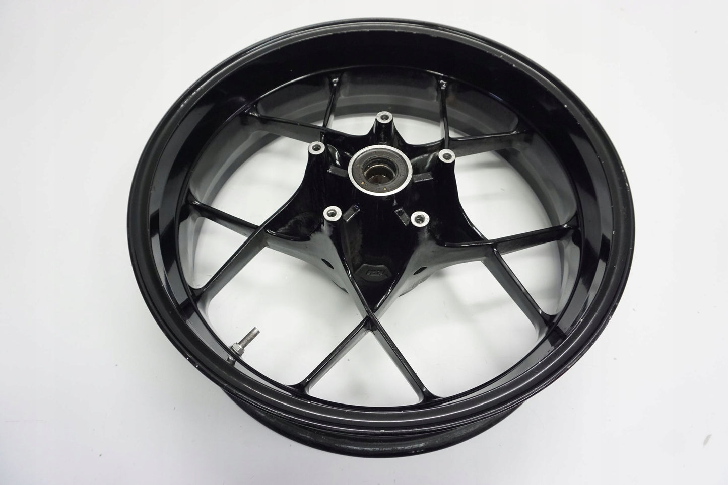 KTM 690 DUKE 12-15 Felge hinten Wheel Hinterrad 9