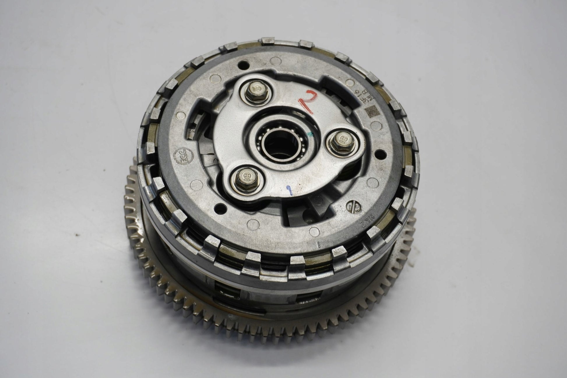 HONDA CB 750 HORNET 23- Kupplung Kupplungskorb Clutch 3
