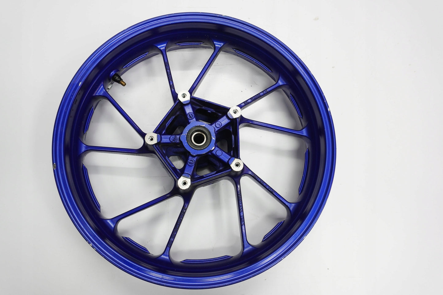 YAMAHA MT-09 13-16 Felge vorne Wheel Vorderrad 8