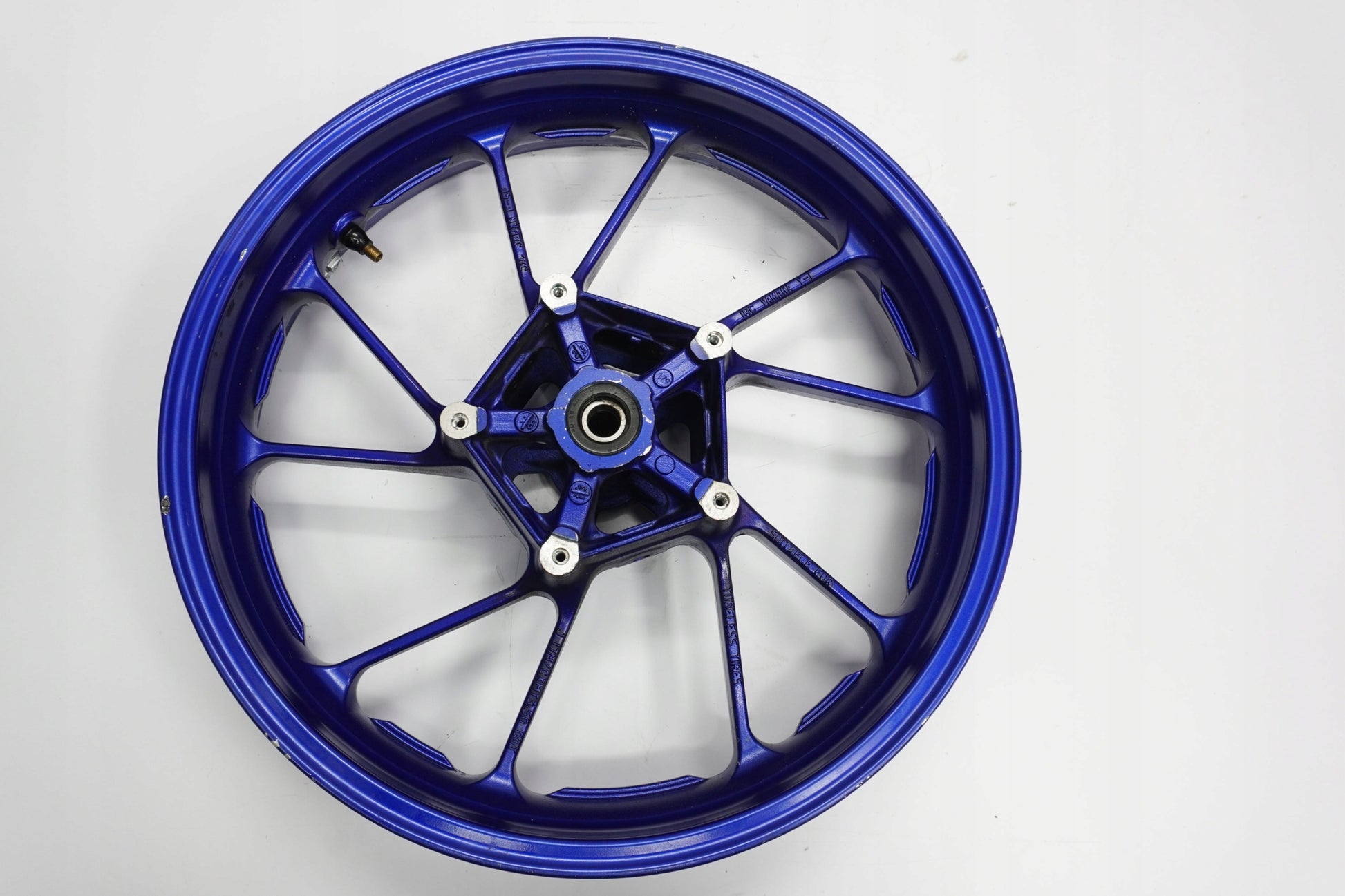 YAMAHA MT-09 13-16 Felge vorne Wheel Vorderrad 8