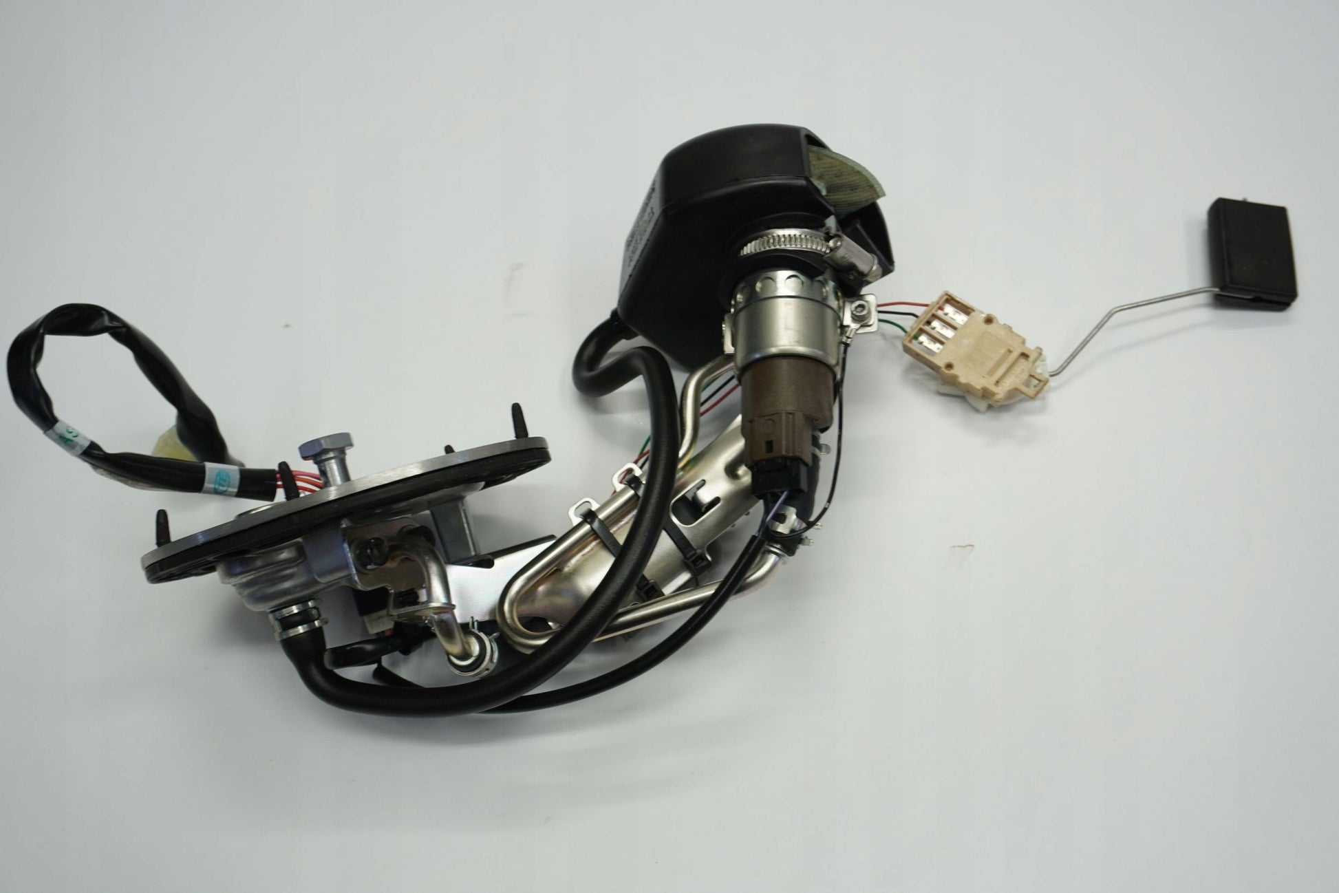 TRIUMPH ROCKET 3 R 20- Benzinpumpe Kraftstoffpumpe Fuel Pump 7