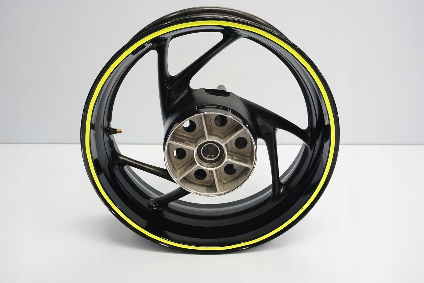 SUZUKI GSX-S 1000 15-20 Felge hinten Wheel Hinterrad 7