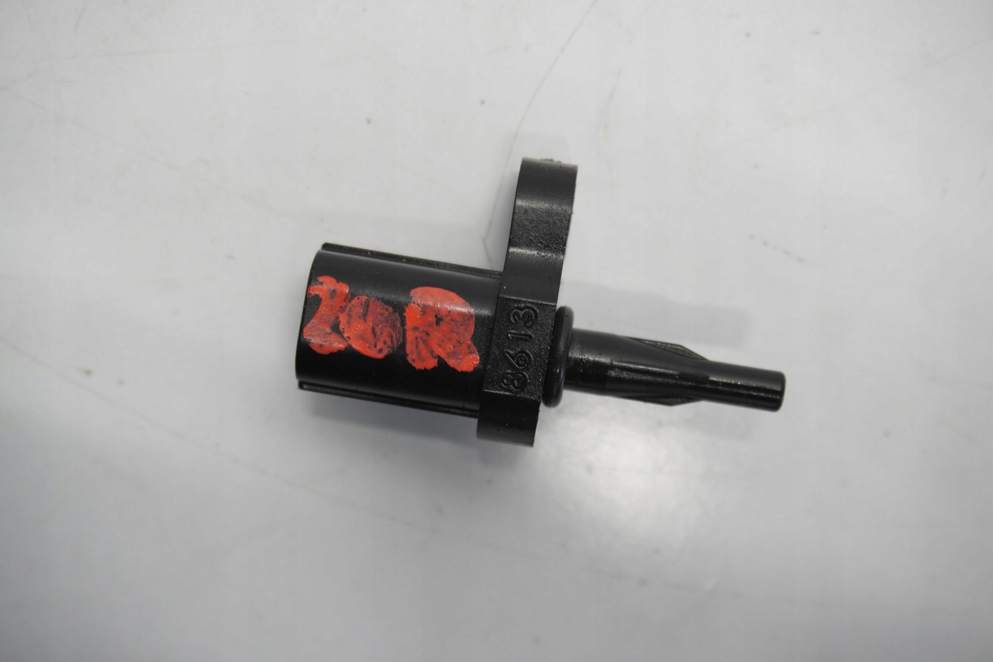 YAMAHA FZ1 1000 N FAZER RN16 06-15 Temperatursensor Thermostat Temperature sensor 2