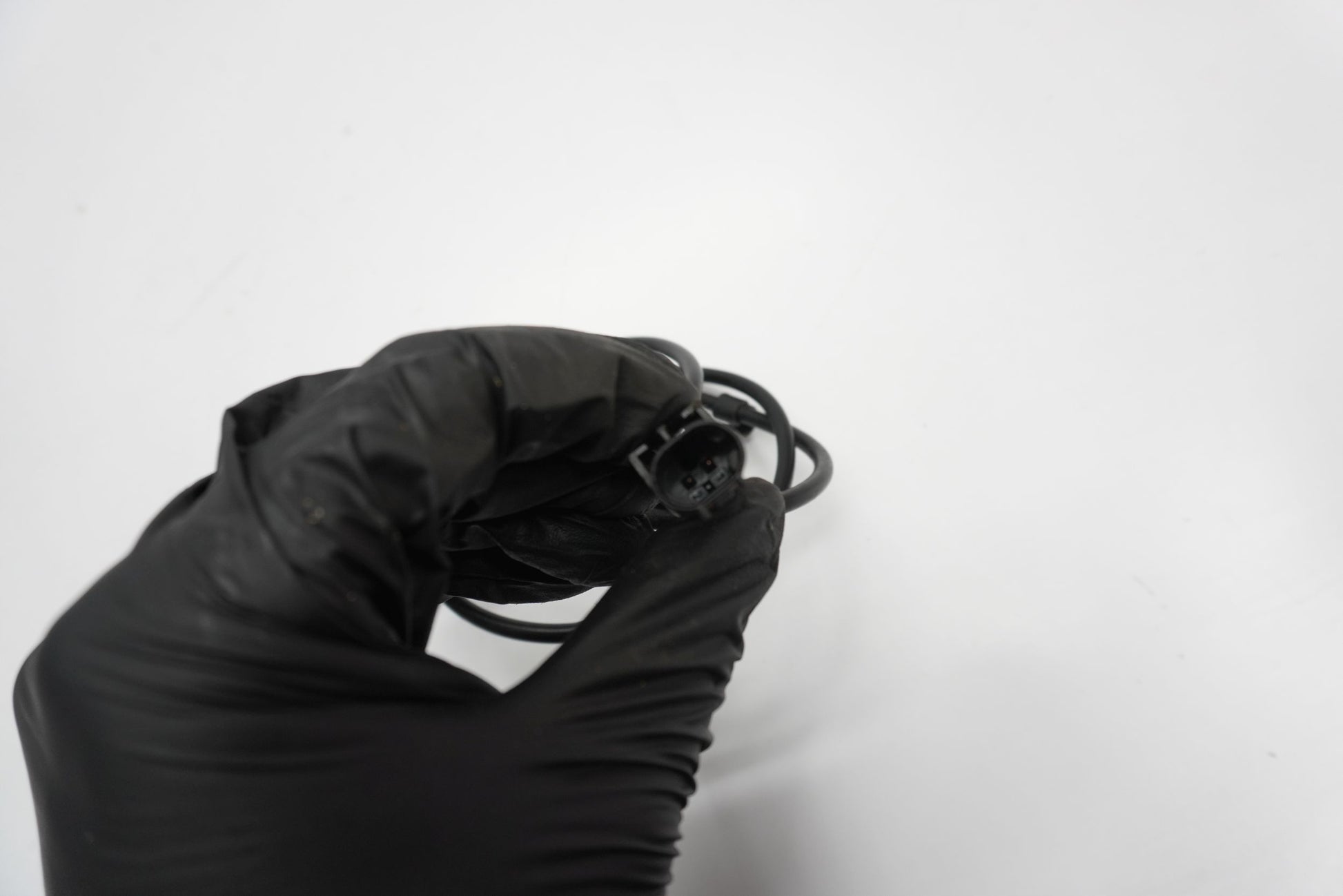 DUCATI DIAVEL 1200 14-15 ABS Sensor hinten 4