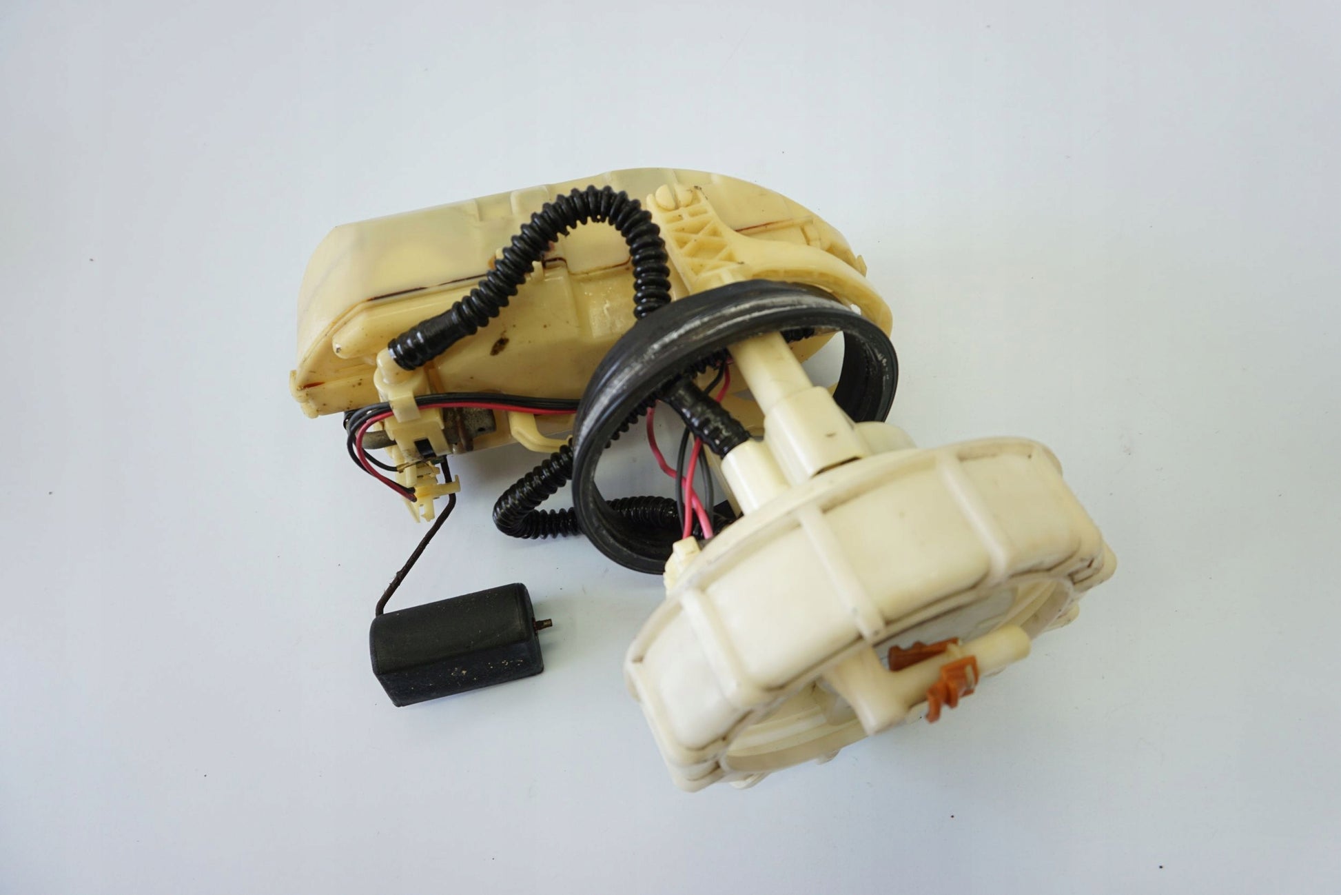 SUZUKI BURGMAN 650 13- Benzinpumpe Kraftstoffpumpe Fuel Pump 7