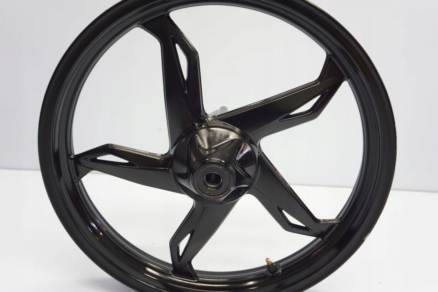 BMW G 310 GS 17- Felge vorne Wheel Vorderrad 19 CALI 8