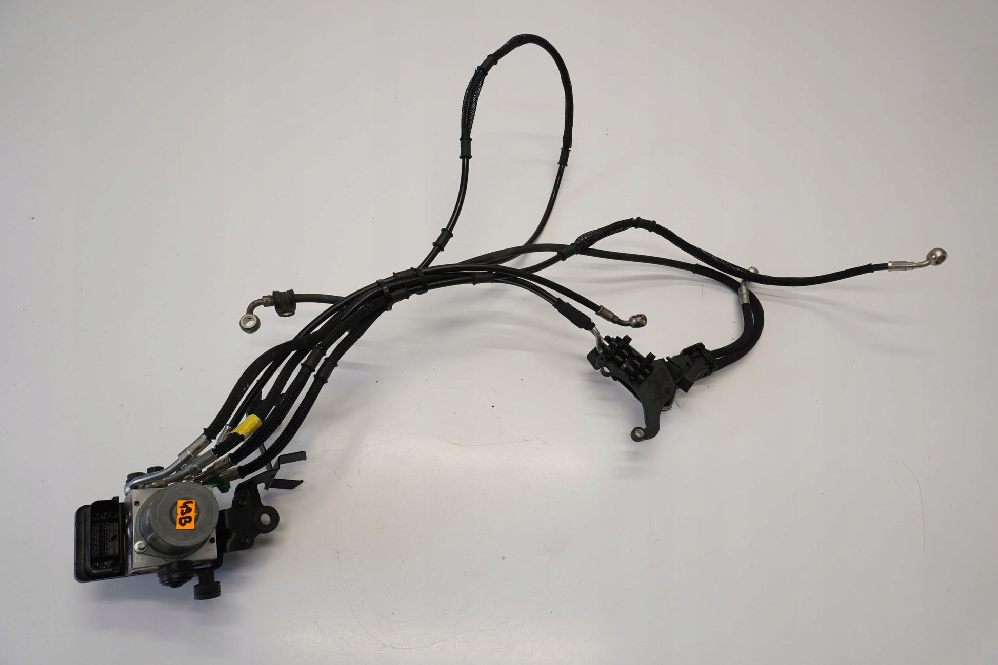 DUCATI MONSTER 821 18-20 ABS Pumpe Druckmodulator 4