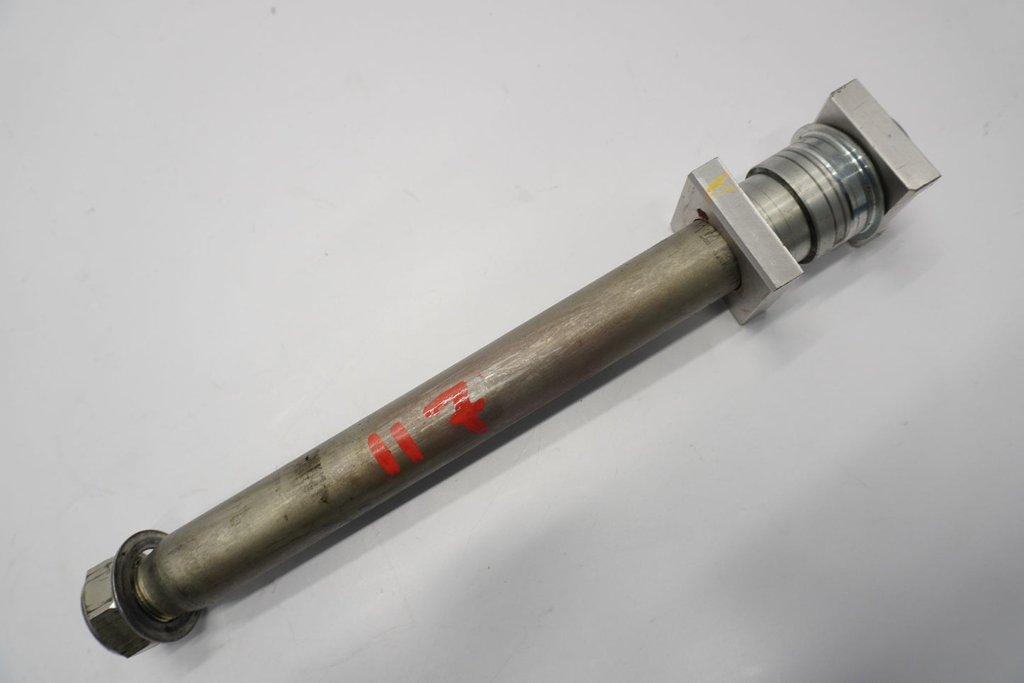 YAMAHA MT-09 21-23 Hinterachse Achse hinten Radachse rear axle 10