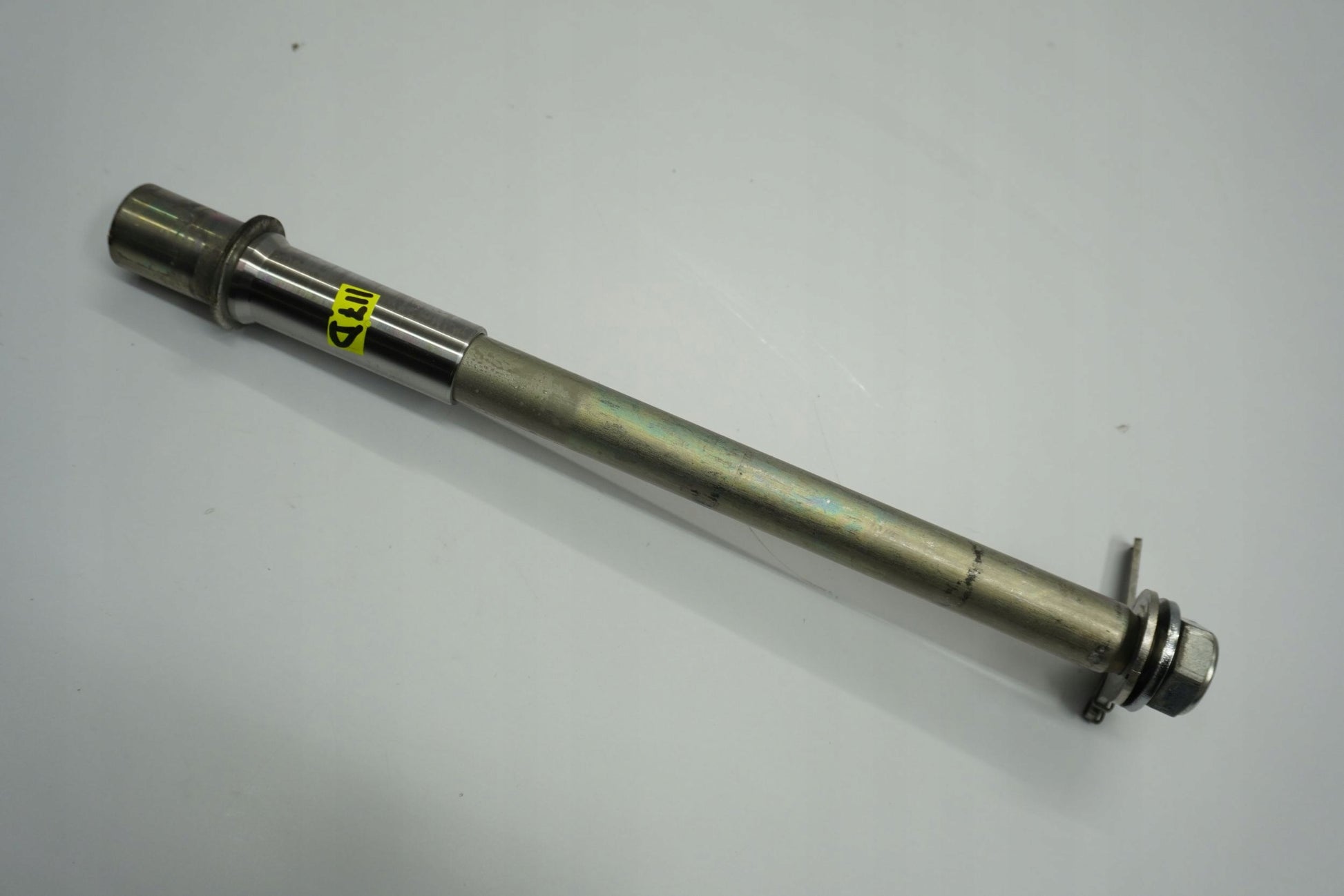 YAMAHA XT 1200 Z SUPER TENERE 20- Hinterachse Achse hinten Radachse rear axle 5