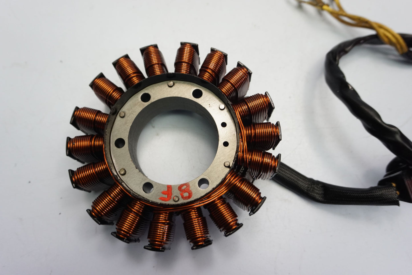 HONDA VFR 1200 F 09-16 Lichtmaschine Stator Generator Lima Alternator 2