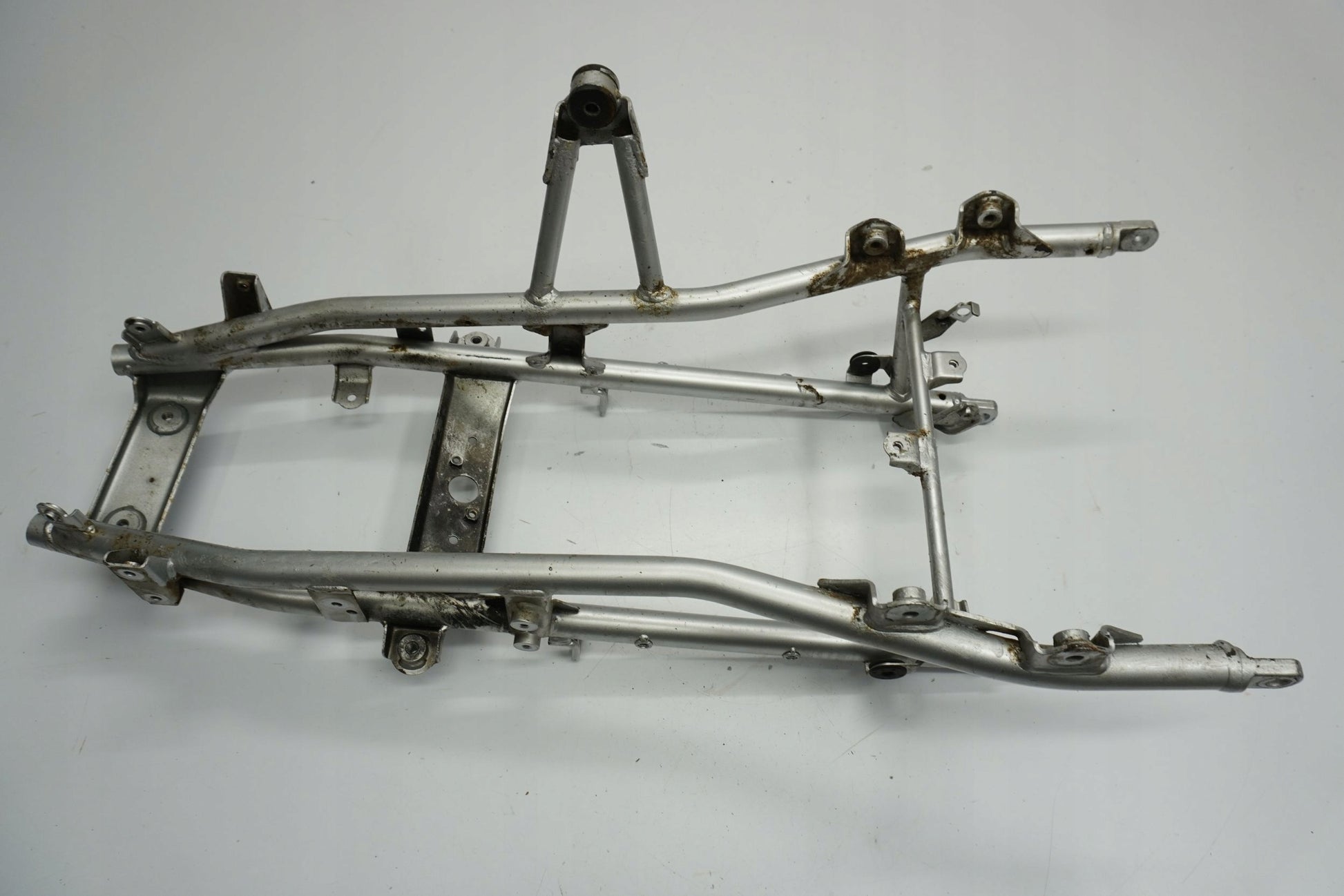 SUZUKI DL 1000 V-STROM 14-16 Heckrahmen Rahmen hinten rear frame 6