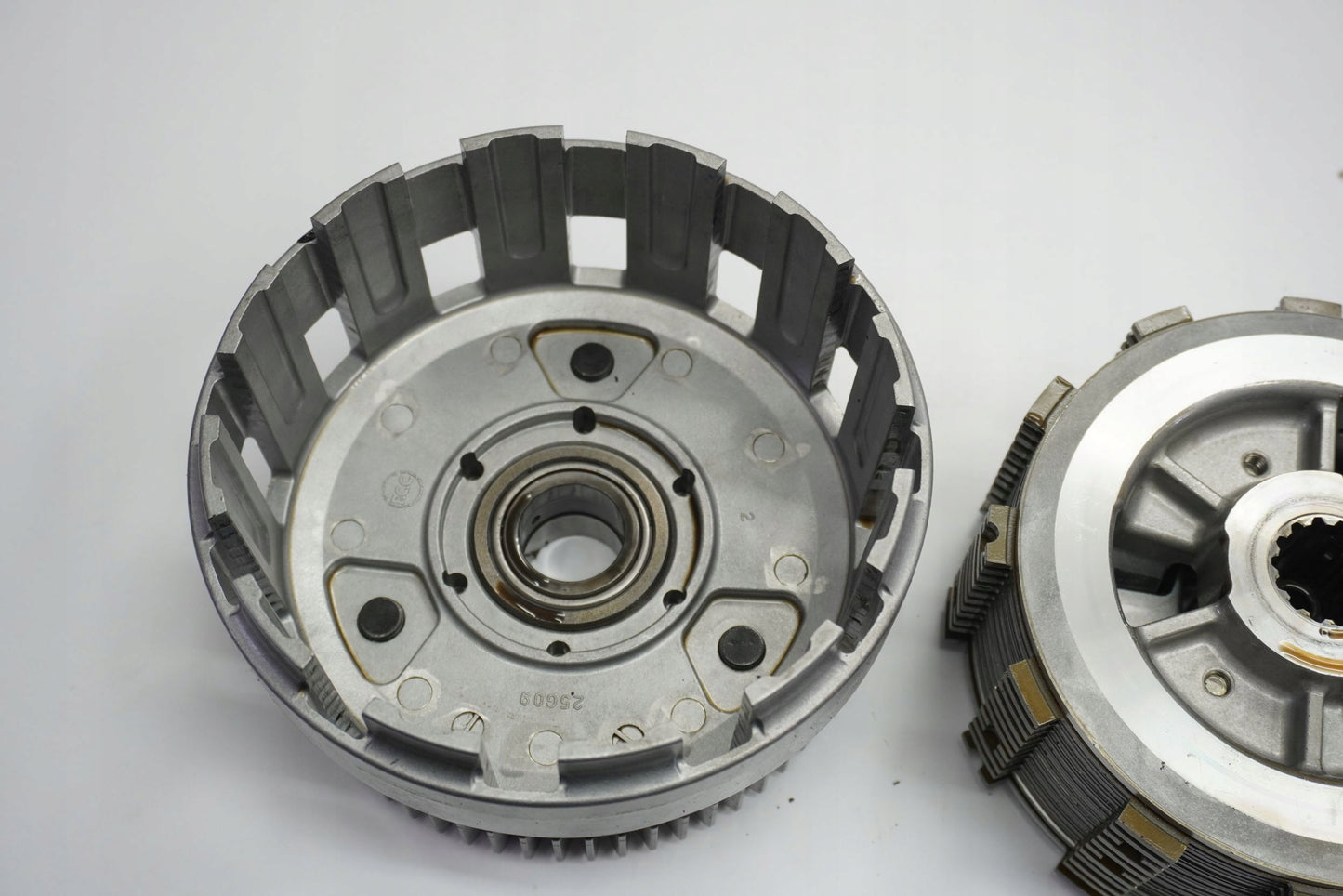 DUCATI MULTISTRADA 1200 ENDURO 16-18 Kupplung Kupplungskorb Clutch 2