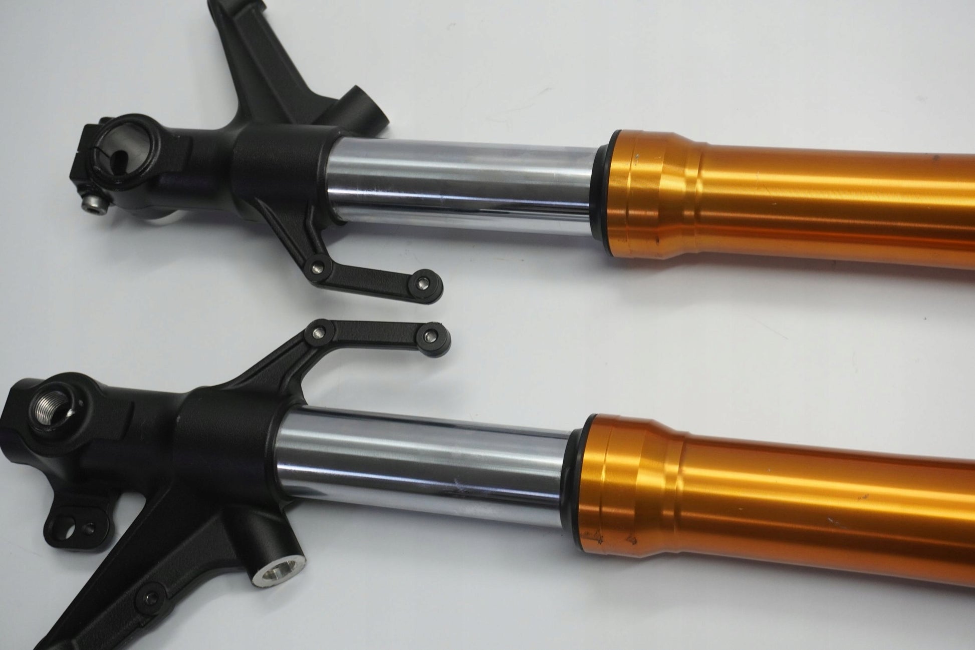 YAMAHA TRACER 9 GT + 23-24 Gabel Gabelholme Fork 14