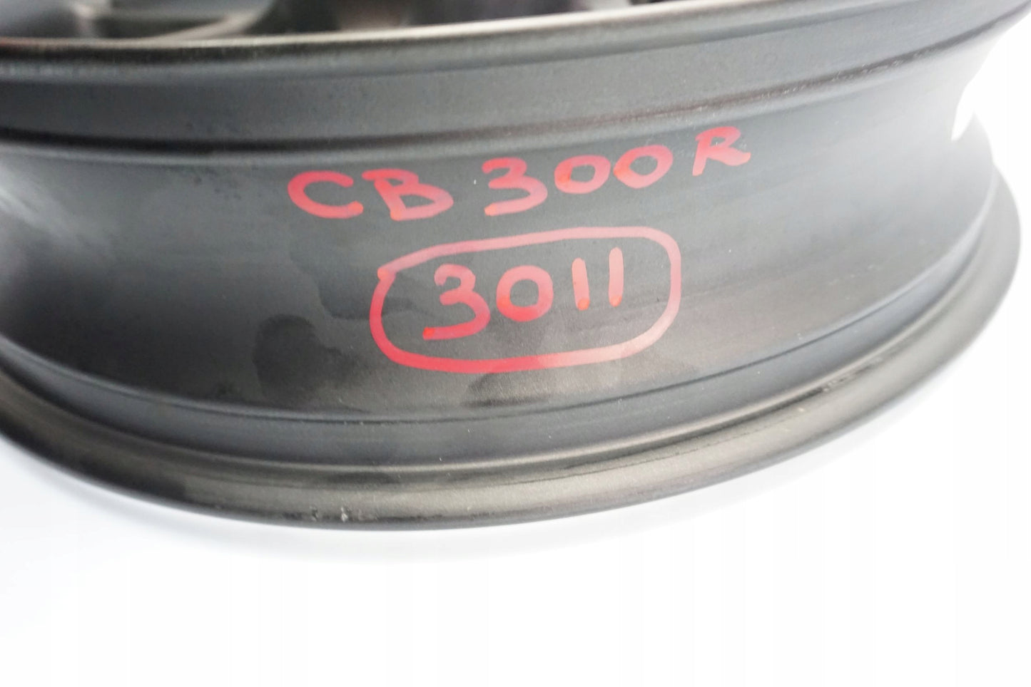 HONDA CB 125 / 300 R 18- Felge hinten Wheel Hinterrad 5