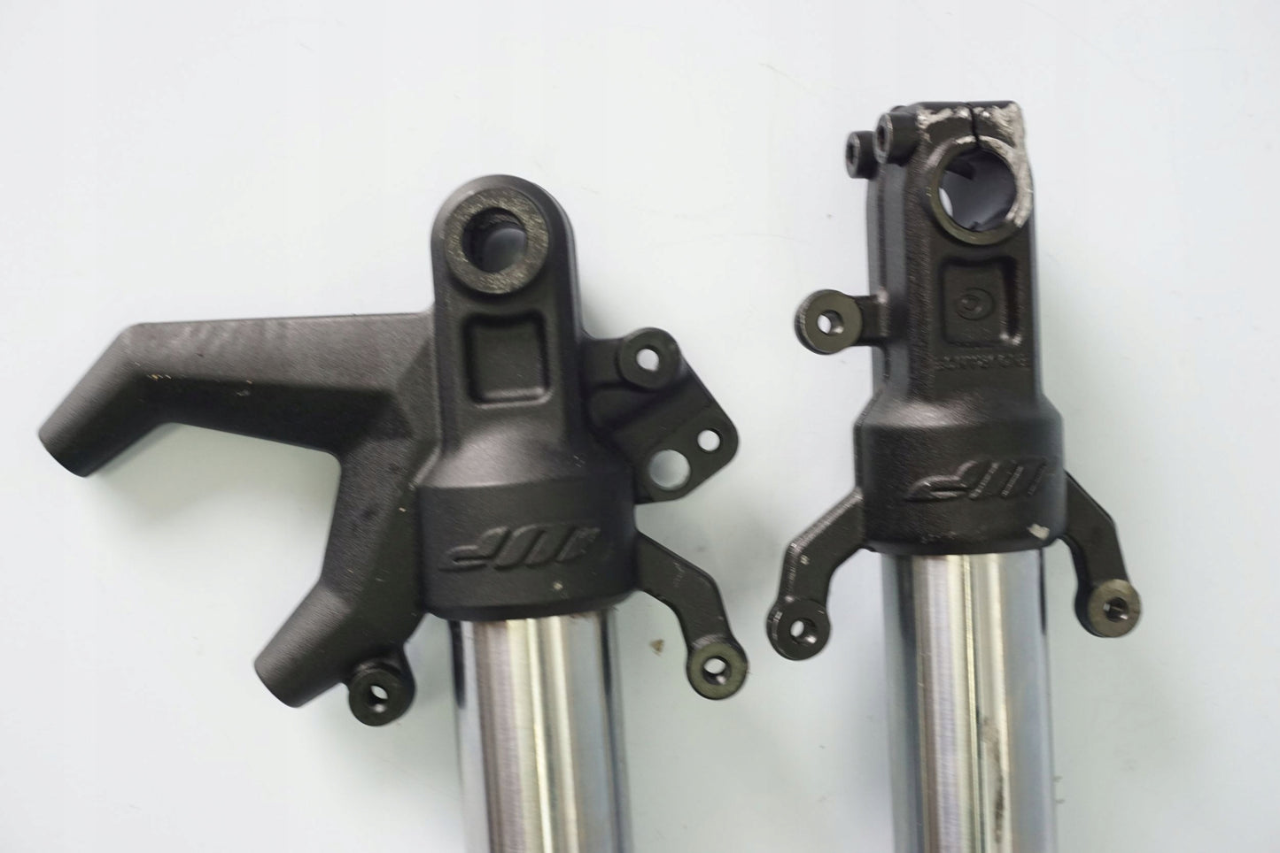KTM 125 DUKE 17-23 Gabel Gabelholme Fork 6