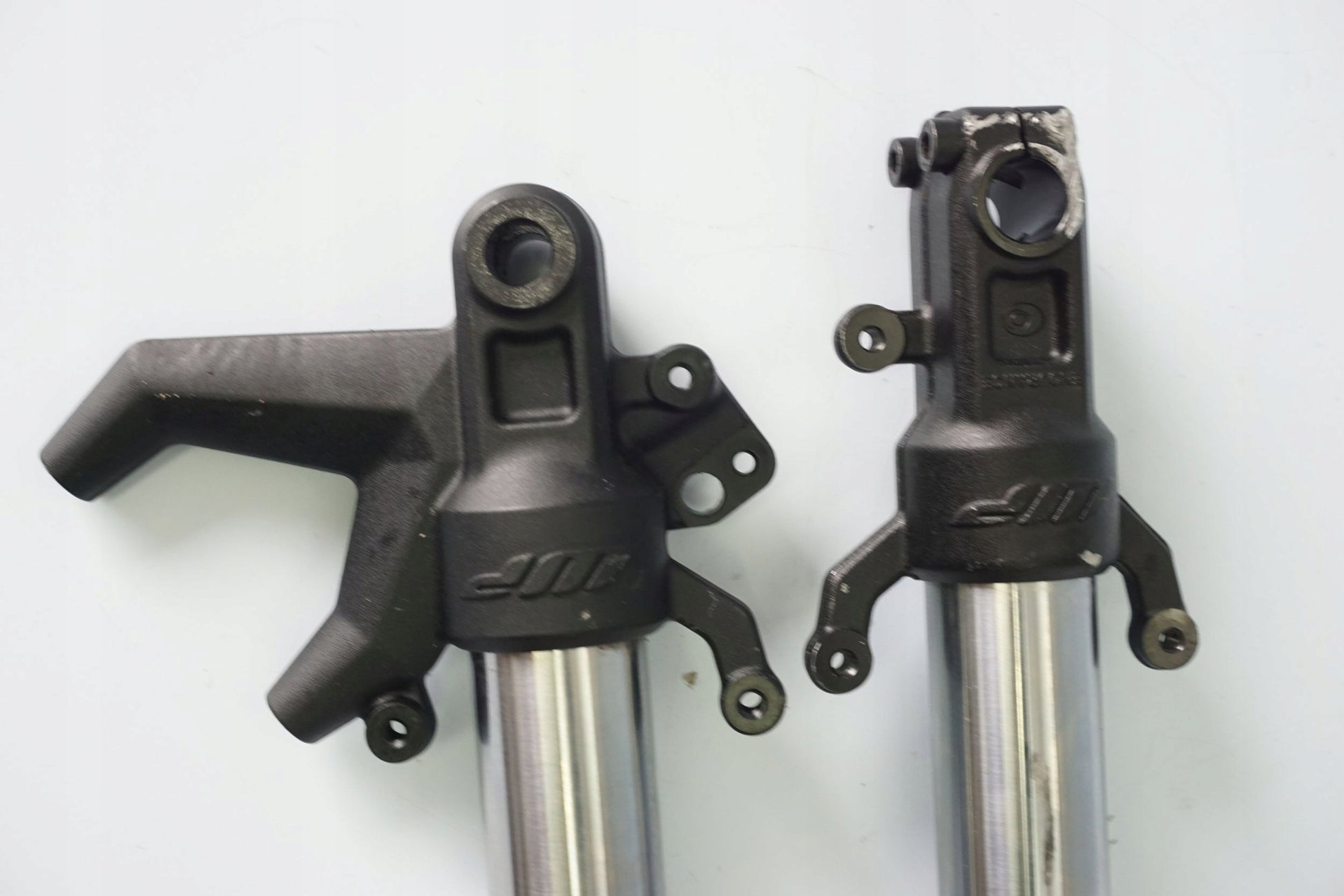 KTM 125 DUKE 17-23 Gabel Gabelholme Fork 6