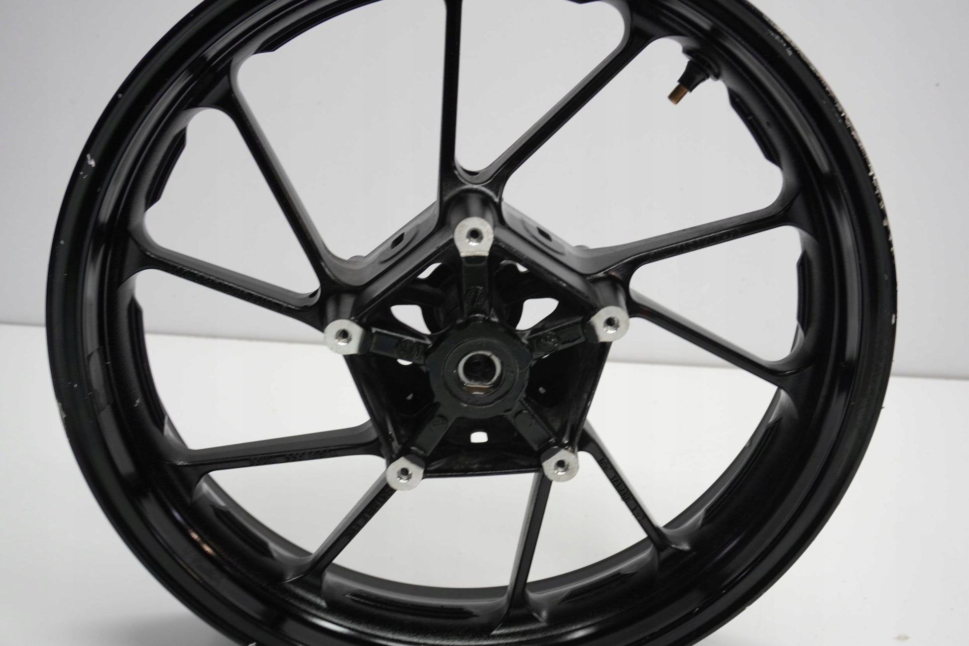 YAMAHA MT-09 13-16 Felge vorne Wheel Vorderrad 11