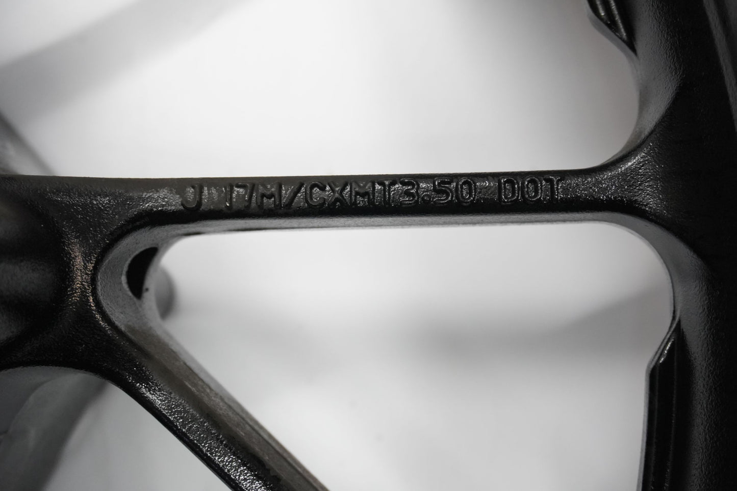 YAMAHA MT-09 TRACER 15-17 Felge vorne Wheel Vorderrad 4