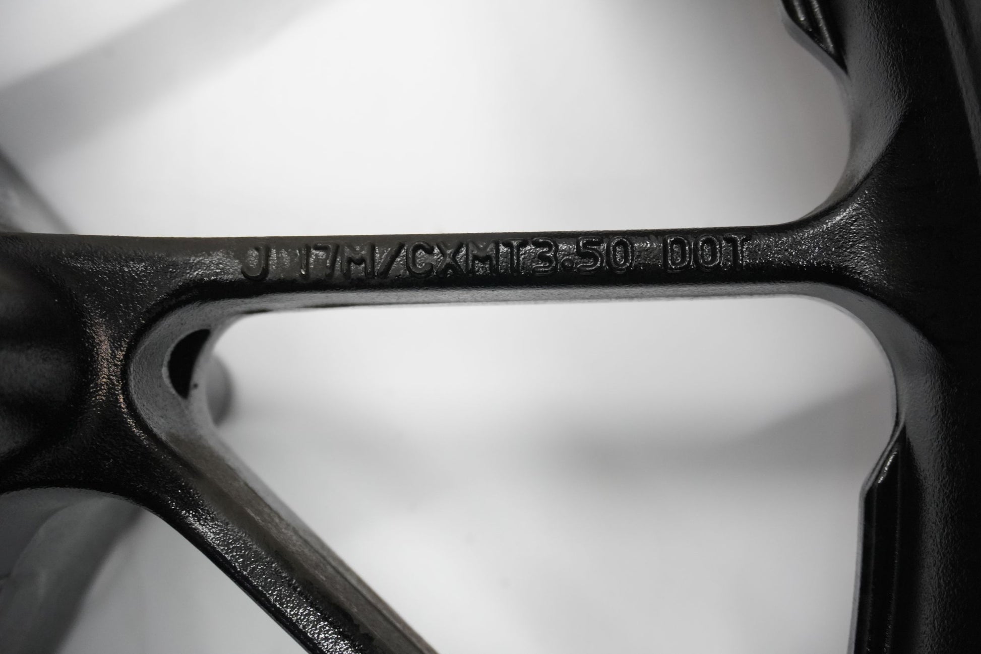 YAMAHA MT-09 TRACER 15-17 Felge vorne Wheel Vorderrad 4