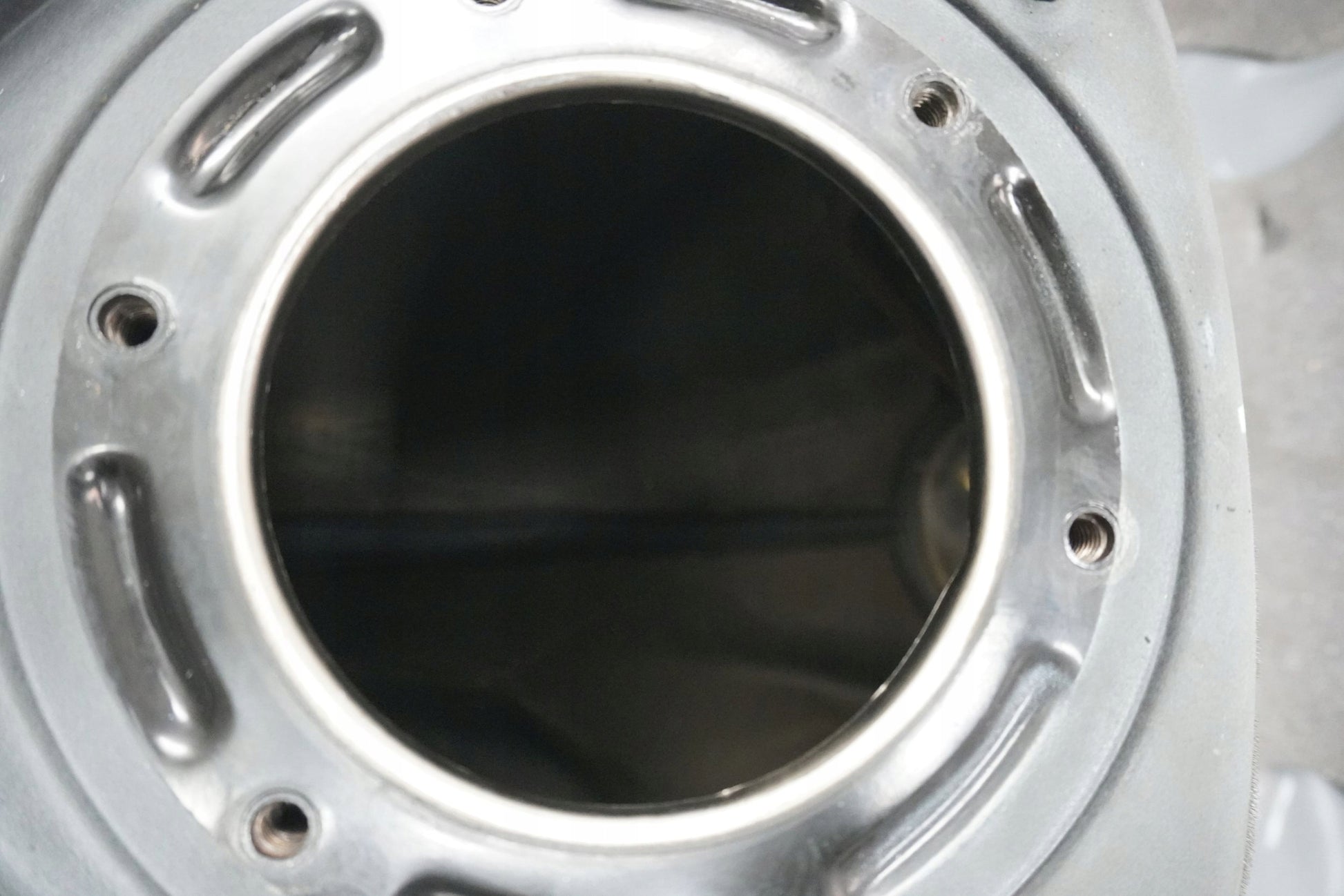 TRIUMPH STREET TRIPLE 765 RS 17-19 Kraftstofftank Benzintank Fuel Tank 6