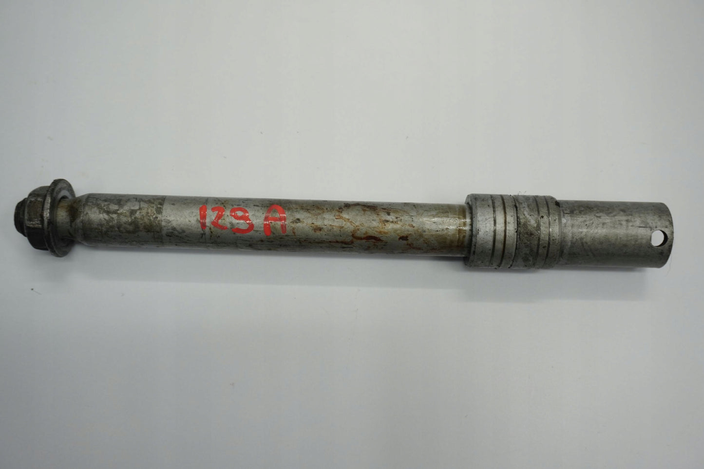 HONDA CRF 1000 L AFRICA TWIN 15-17 Vorderachse Achse vorne Radachse front axle 3