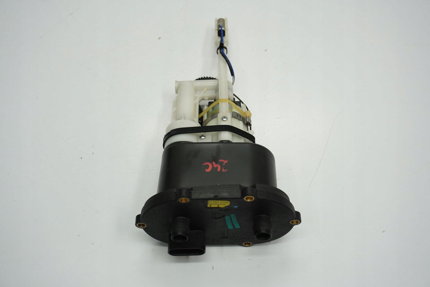 DUCATI DIAVEL 1200 11-13 Benzinpumpe Kraftstoffpumpe Fuel Pump 6
