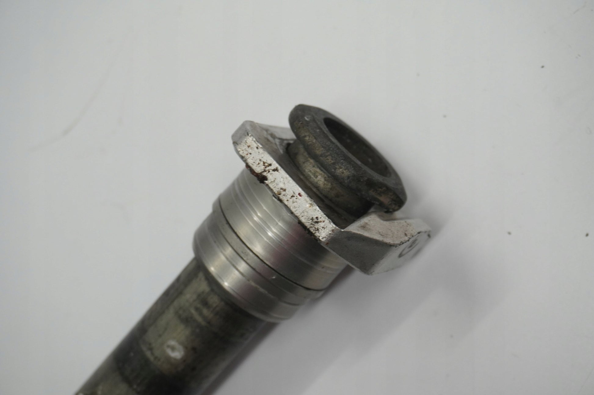 SUZUKI GSX-R 1000 K7-K8 Hinterachse Achse hinten Radachse rear axle 4