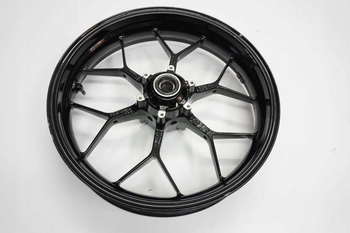 HONDA CBR 1000RR SC59 12-16 Felge vorne Wheel Vorderrad 3