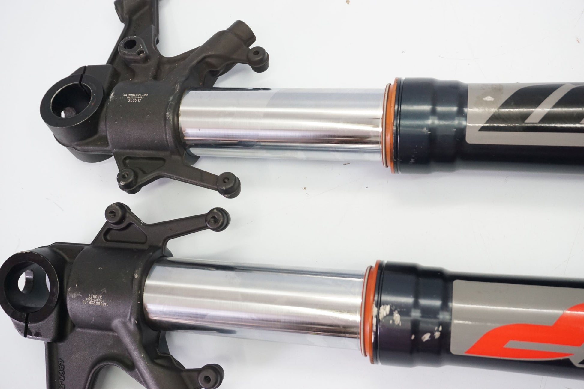 KTM 1290 SUPER DUKE 17-20 Gabel Gabelholme Fork 10