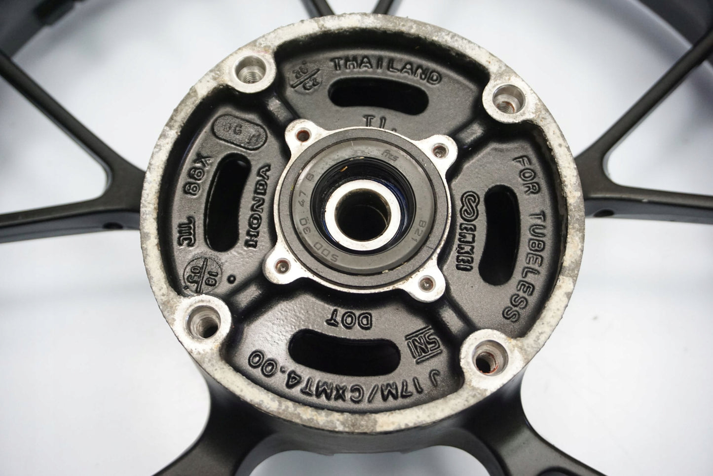 HONDA CB 125 R JC79 18-20 Felge hinten Wheel Hinterrad 5