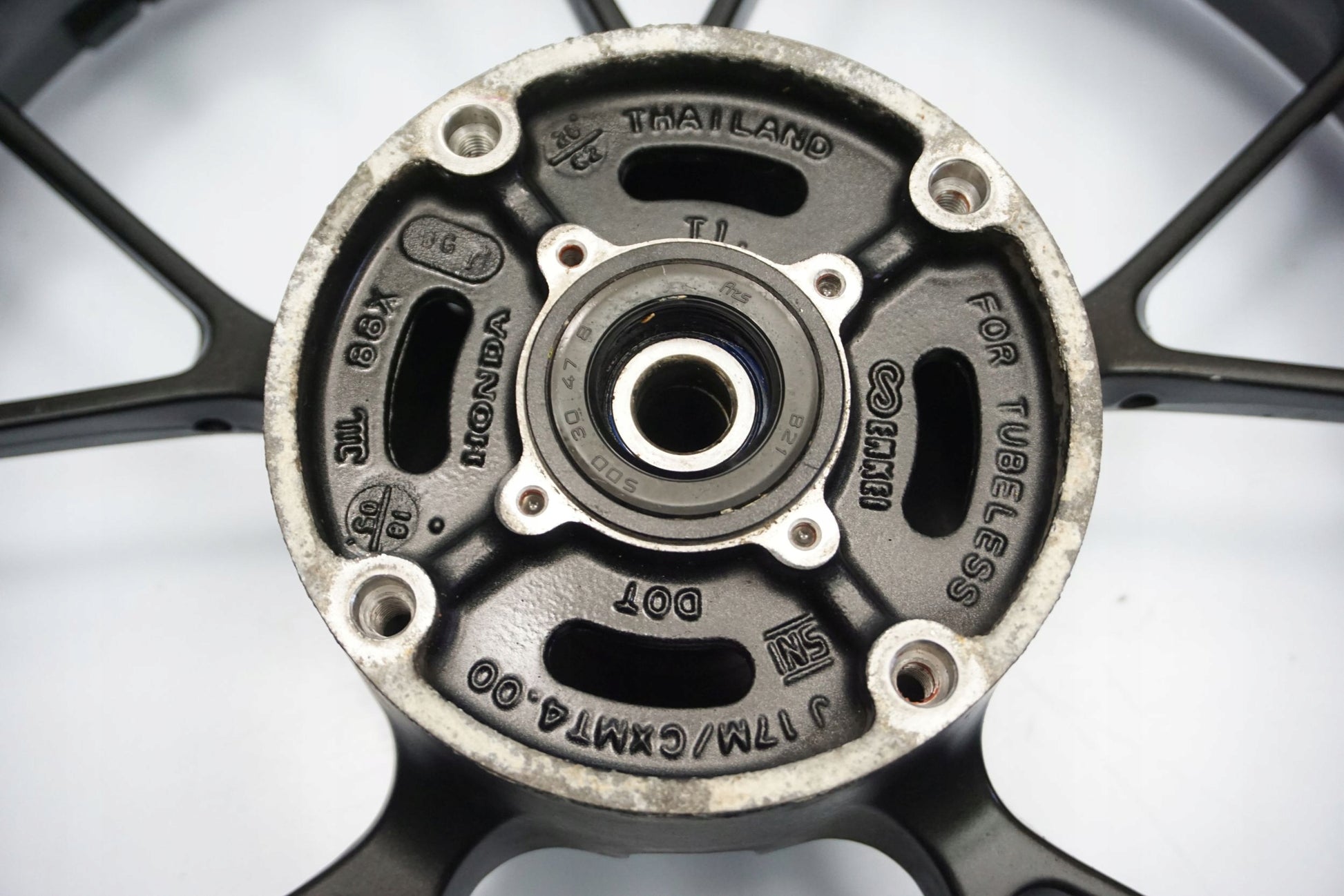 HONDA CB 125 R JC79 18-20 Felge hinten Wheel Hinterrad 5