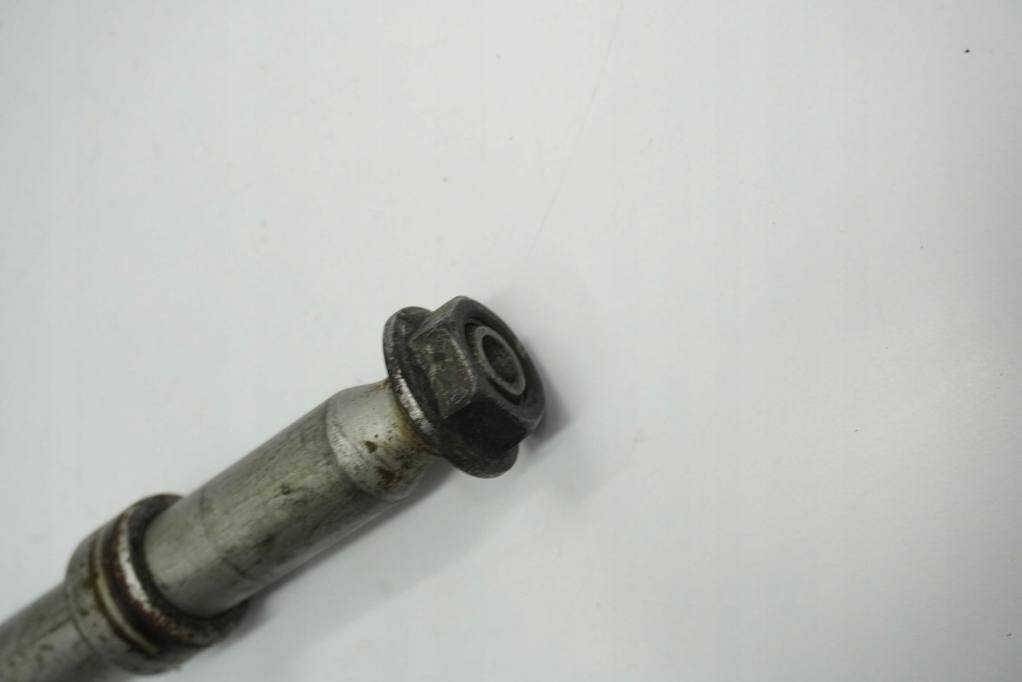 HONDA CRF 1000 L AFRICA TWIN 15-17 Vorderachse Achse vorne Radachse front axle 3