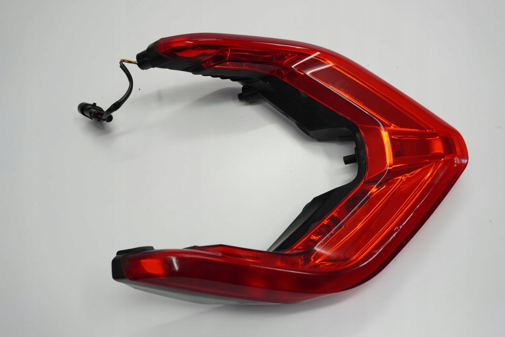 DUCATI STREETFIGHTER V2 Rücklicht 3