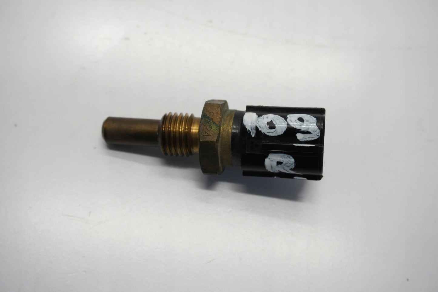 YAMAHA FZ1 1000 N FAZER RN16 06-15 Temperatursensor Thermostat Temperature sensor 6