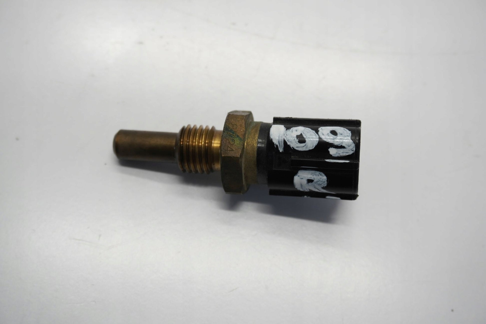 YAMAHA FZ1 1000 N FAZER RN16 06-15 Temperatursensor Thermostat Temperature sensor 6