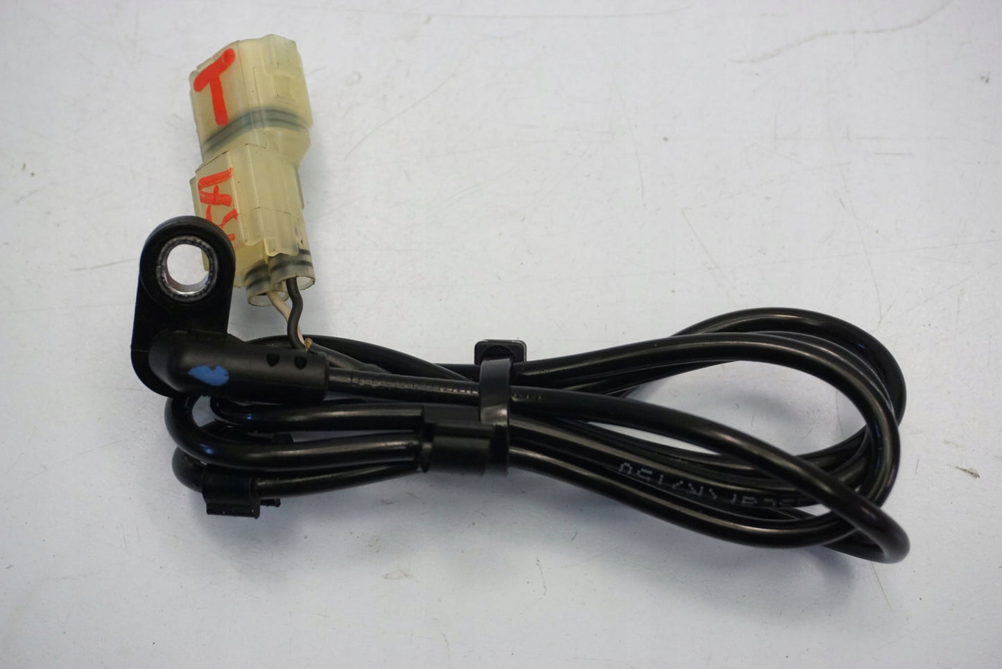 TRIUMPH STREET TRIPLE 660 S 17- ABS Sensor hinten