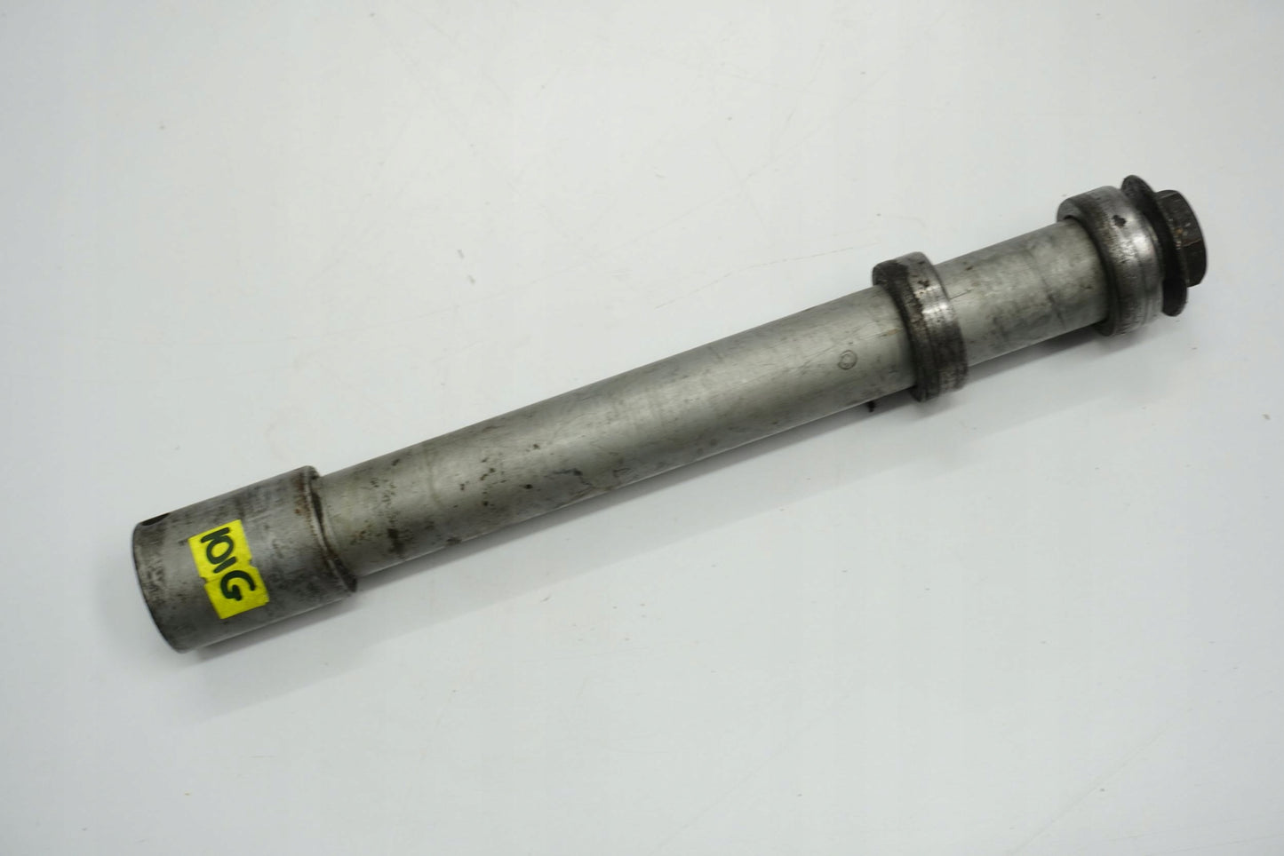 HONDA VFR 1200 F 09-16 Vorderachse Achse vorne Radachse front axle 4