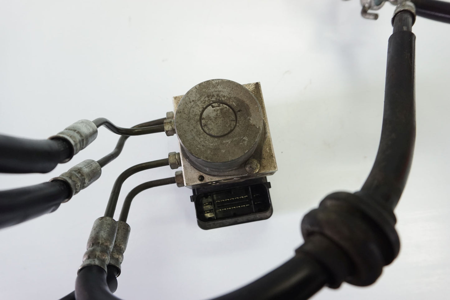 KAWASAKI VERSYS 650 15-21 ABS Pumpe Druckmodulator 8