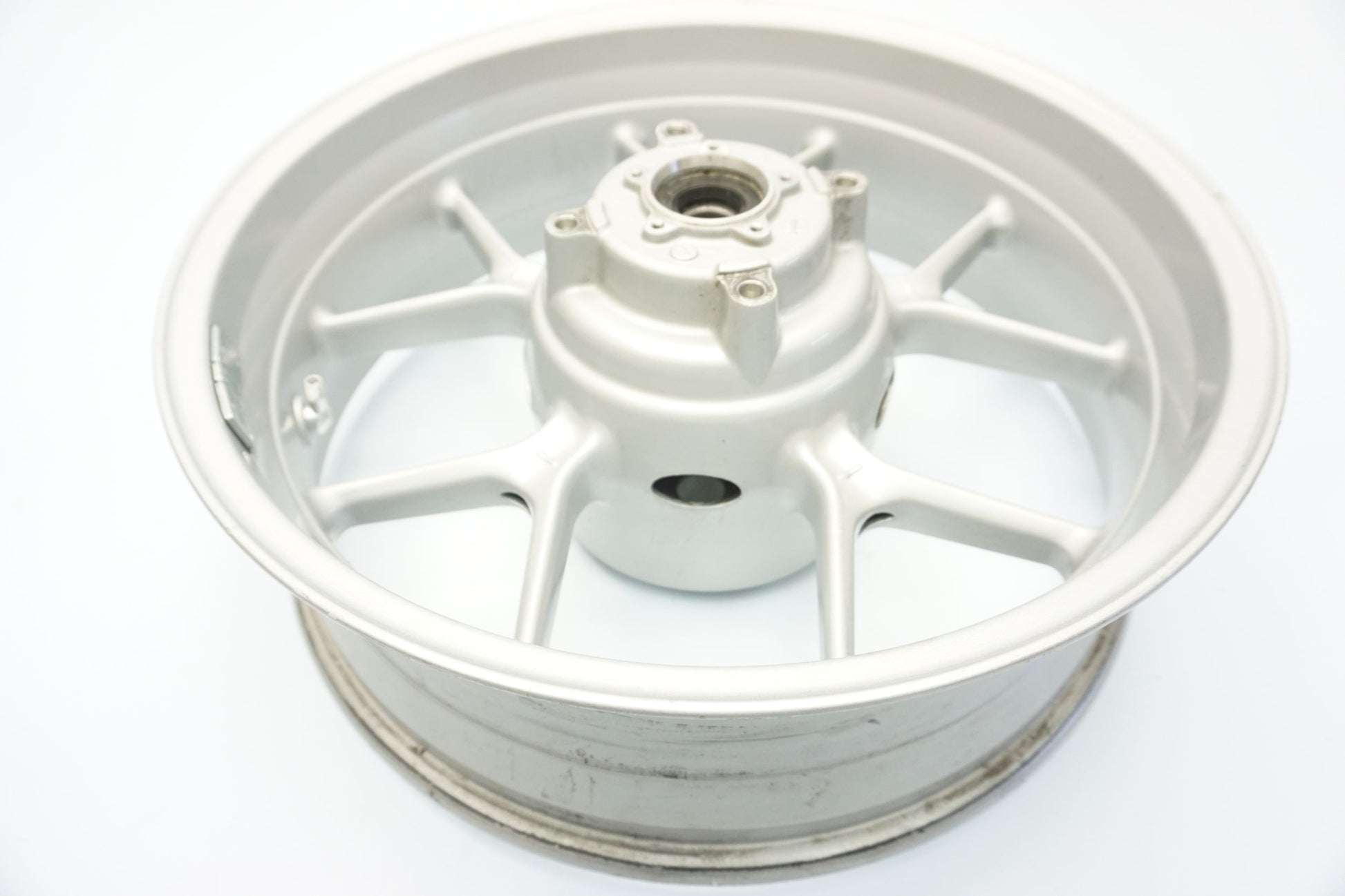 TRIUMPH TIGER 1050 06-12 Felge hinten Wheel Hinterrad 3