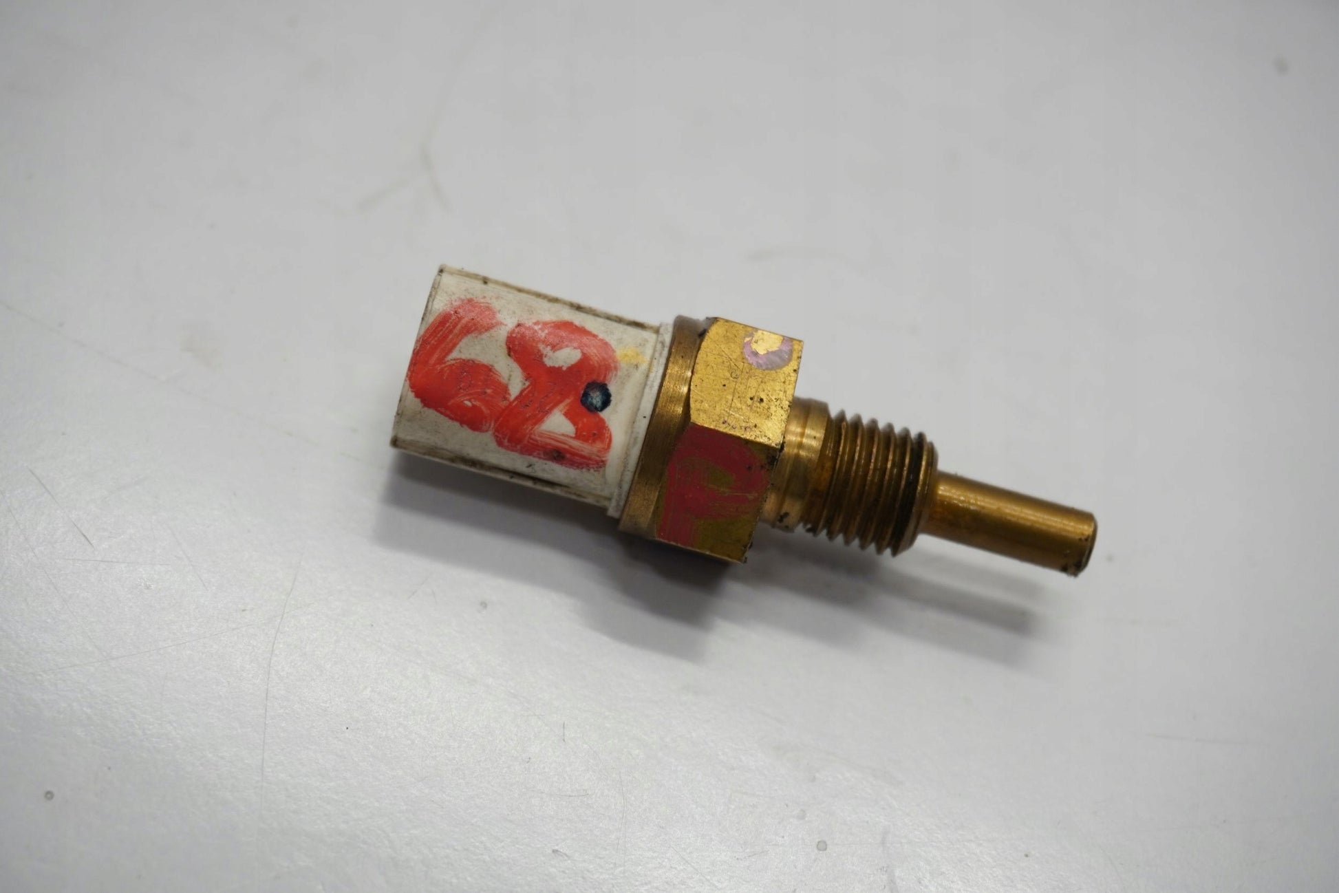 KAWASAKI Z 650 20-22 Temperatursensor Thermostat Temperature sensor 2