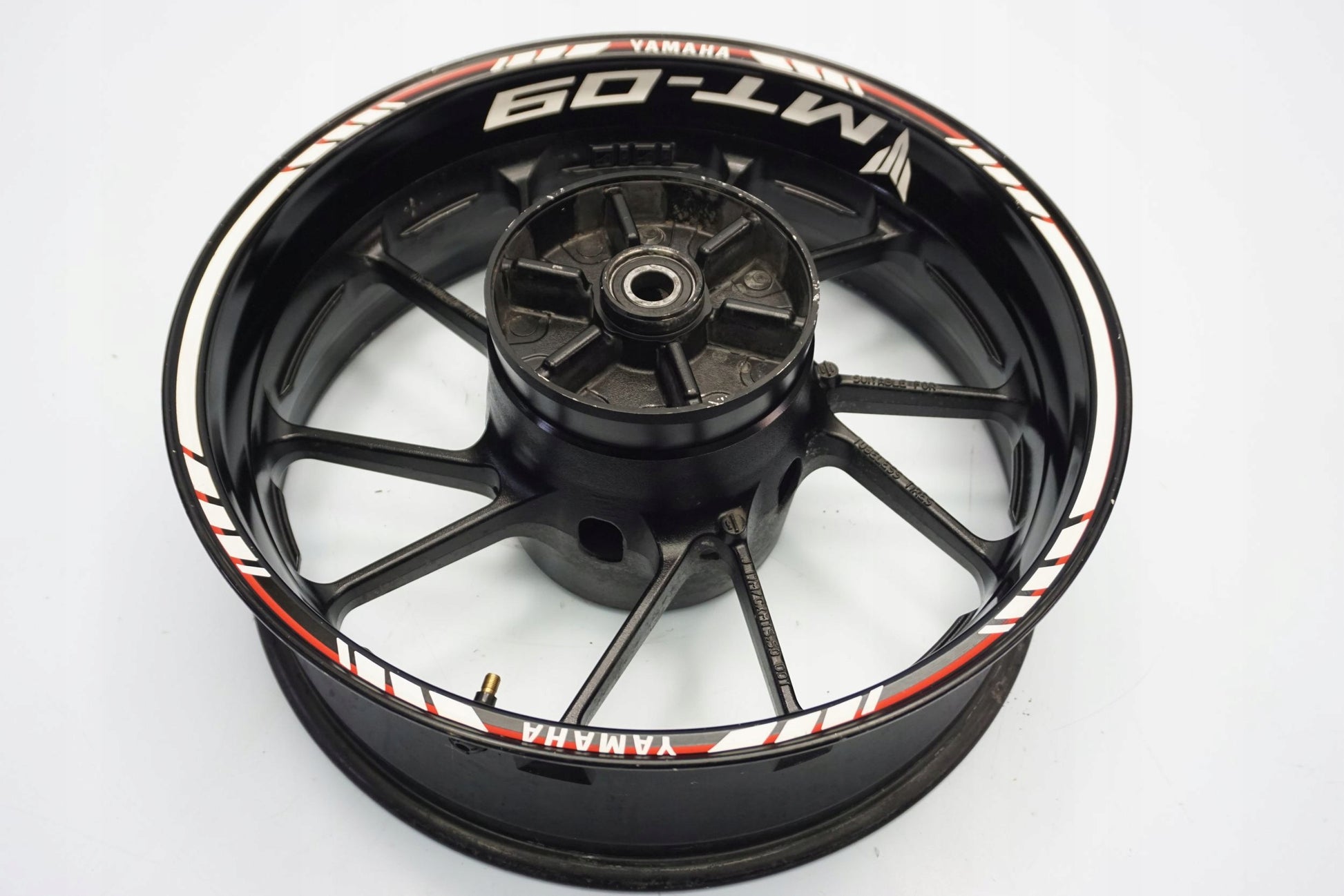 YAMAHA MT-09 13-16 Felge hinten Wheel Hinterrad 5