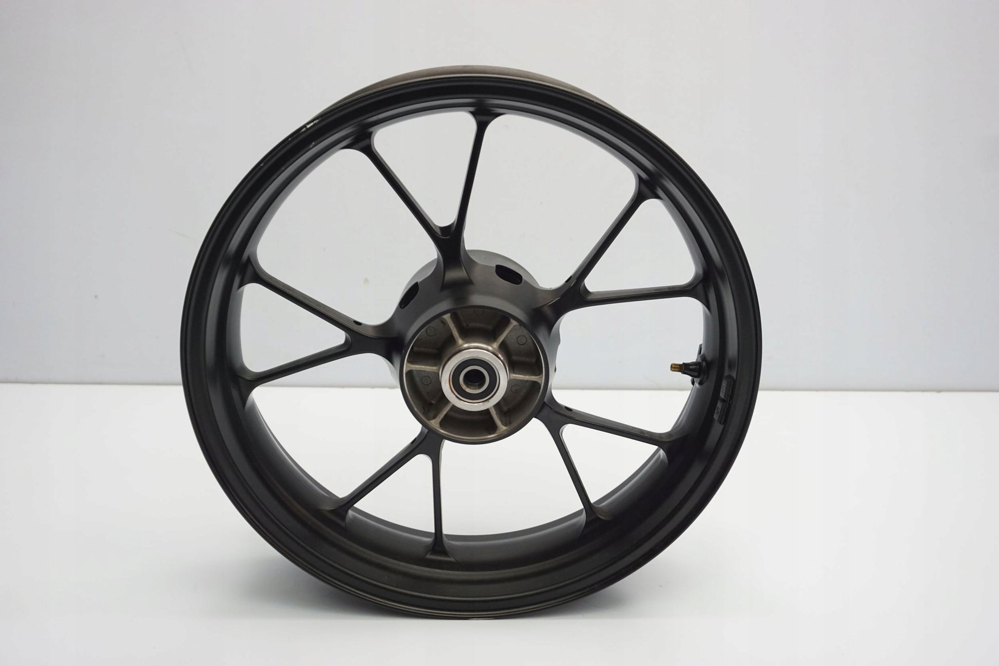 HONDA CB 125 / 300 R 18- Felge hinten Wheel Hinterrad 7