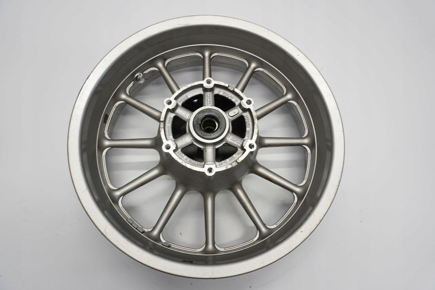 YAMAHA XV 1900 A MIDNIGHT STAR 06-13 Felge hinten Wheel Hinterrad 7