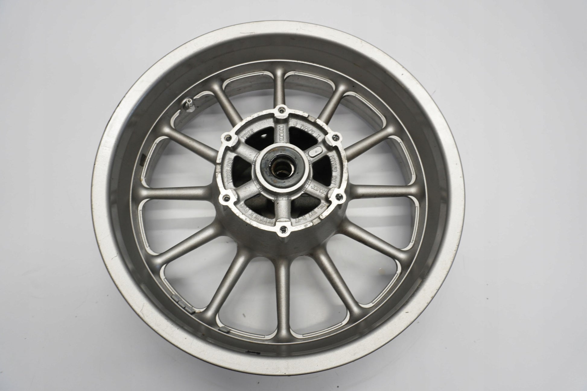 YAMAHA XV 1900 A MIDNIGHT STAR 06-13 Felge hinten Wheel Hinterrad 7