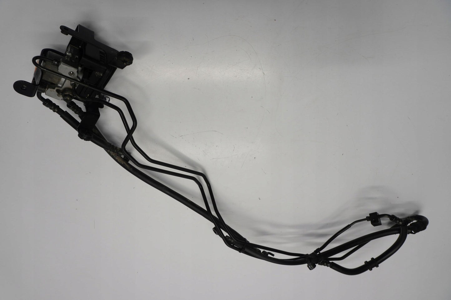 HONDA CB 500 F PC58 17-18 ABS Pumpe Druckmodulator 4