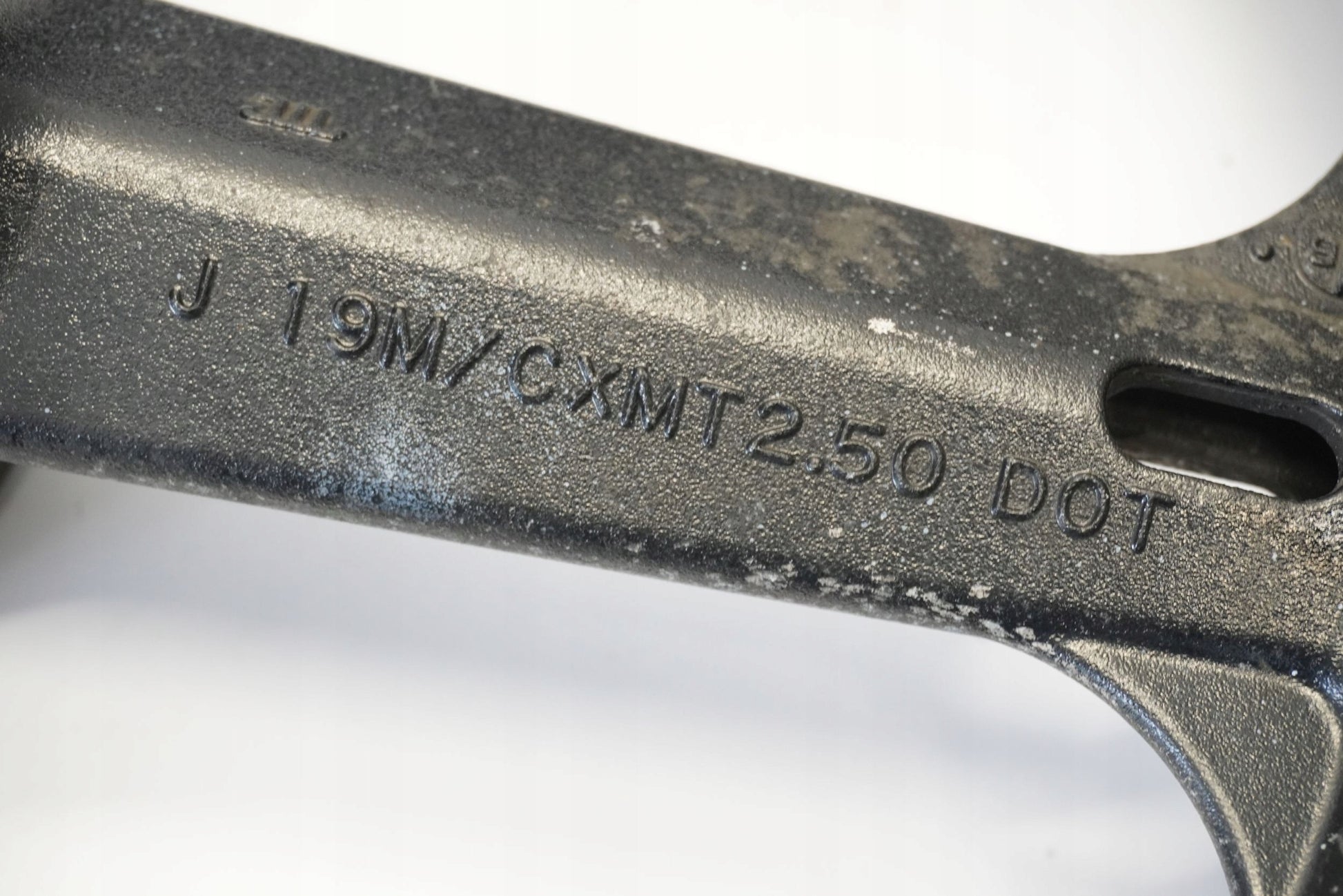 SUZUKI DL 650 V-STROM 04-11 Felge vorne Wheel Vorderrad 9