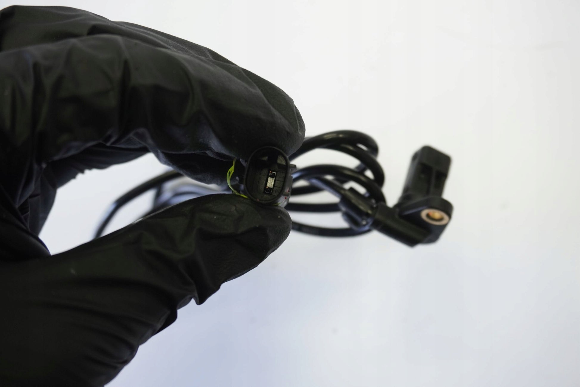 APRILIA RS 660 20- ABS Sensor vorne 2