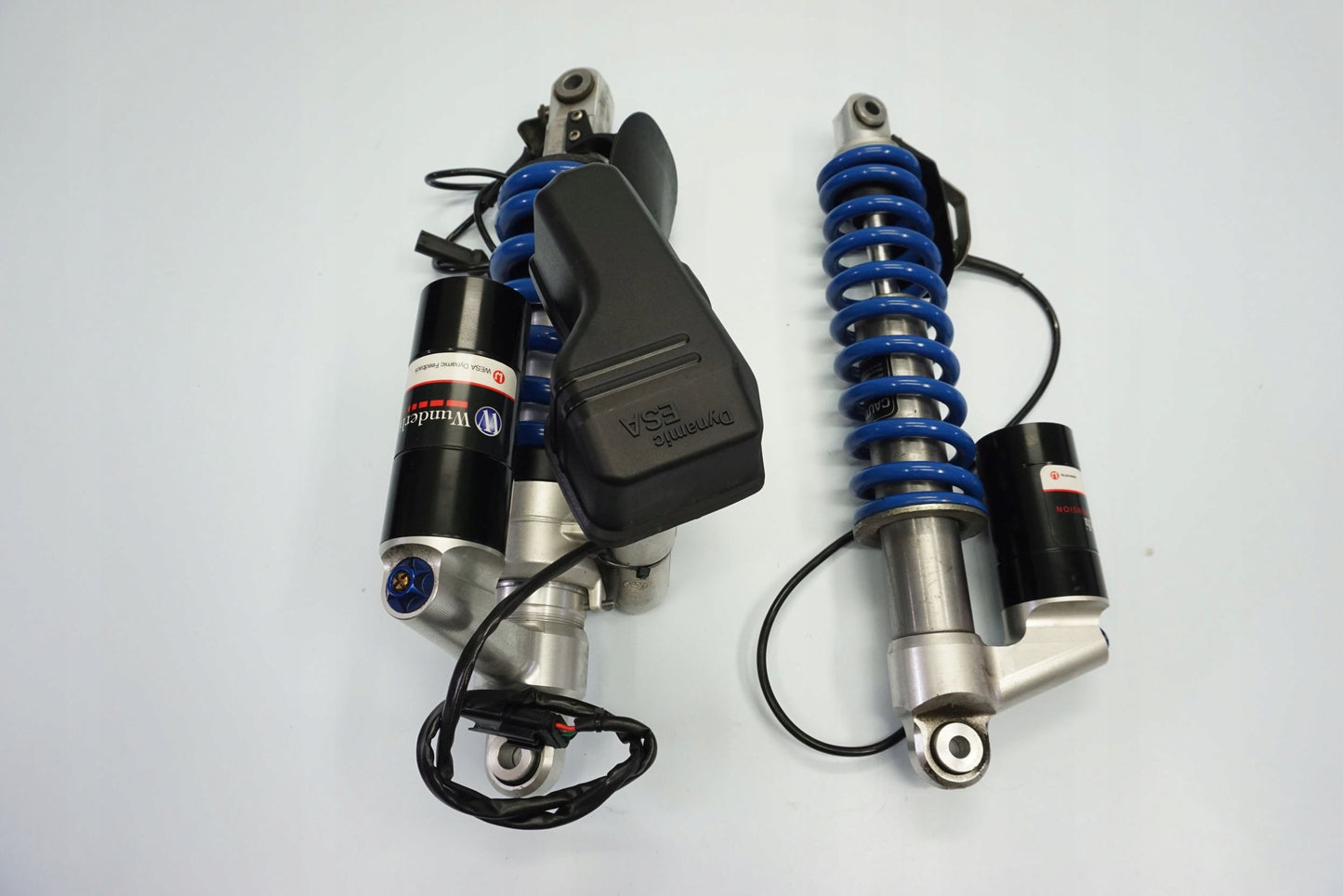 BMW R 1200 GS 13-16 WILBERS ESA Stoßdämpfer Federbein shock absorber hinten & vorne 3