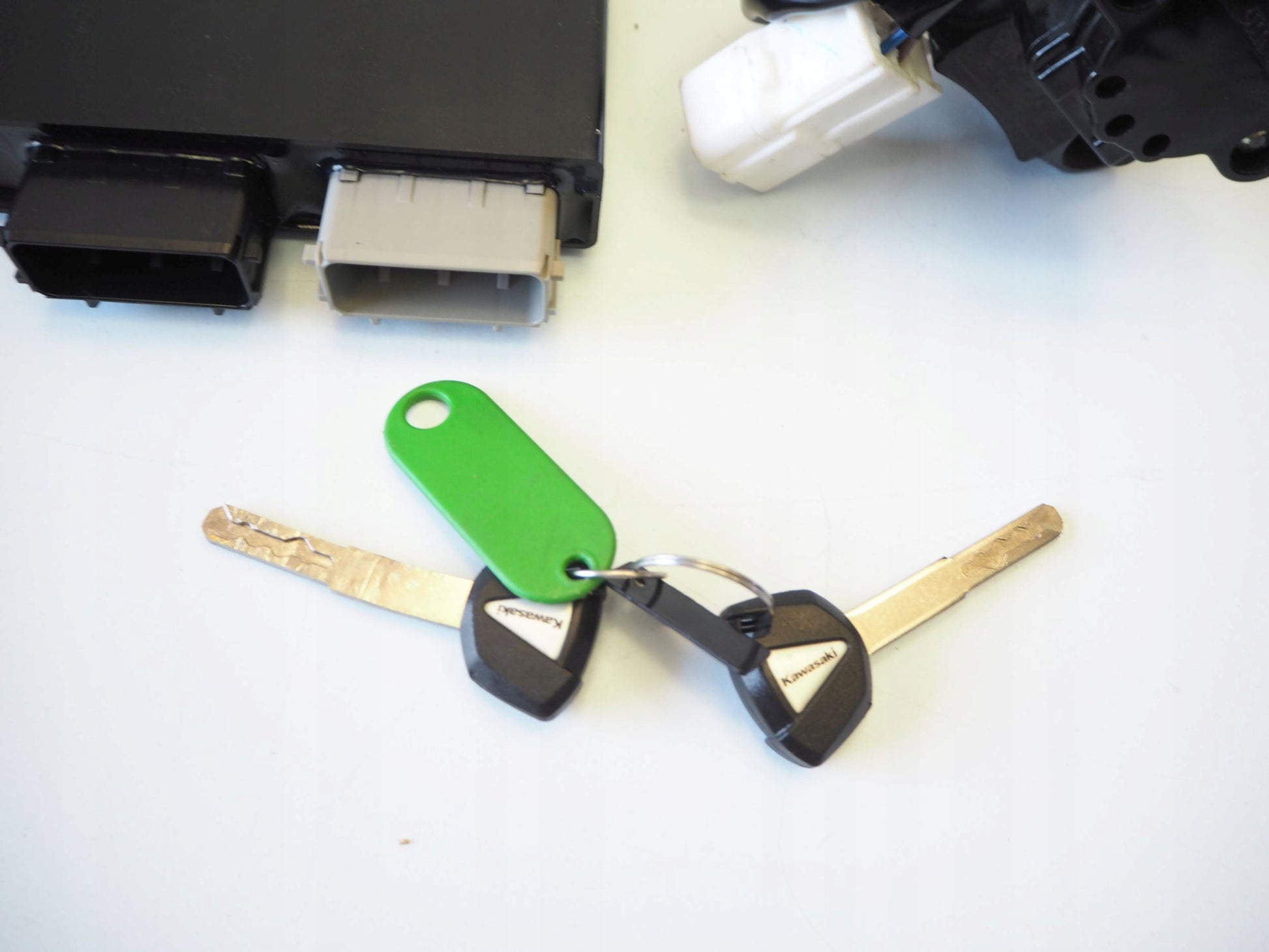 KAWASAKI Z 650 RS 22- Schlosssatz Zündschloss Lock Set 16