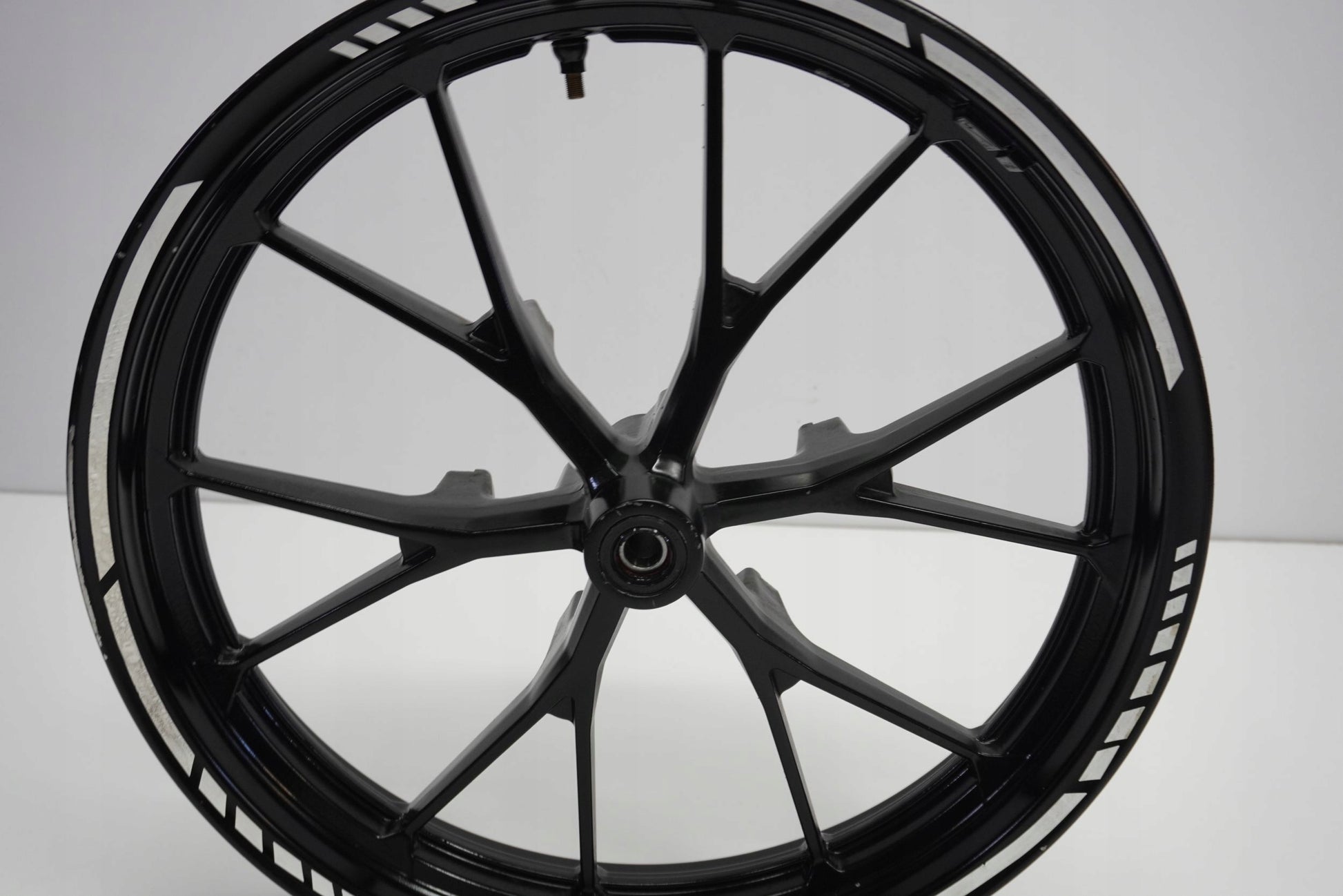 YAMAHA YZF-R 125 19-23 Felge vorne Wheel Vorderrad 9